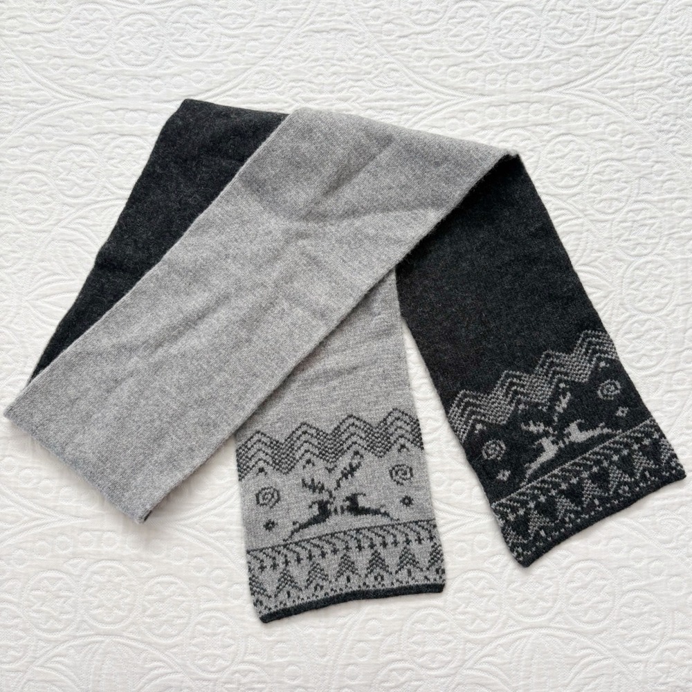 Ibex Wool-Cashmere Two-Tone‎ Winter-Themed Scarf